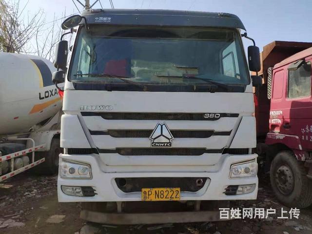 18年二手豪沃大14方搅拌车 马力380 后八轮的图片