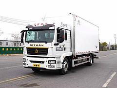 重汽汕德卡6米8国六冷藏车 厂家直销可定制可分期