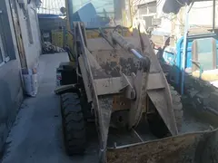 明宇12俩钢铲车