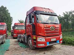漯河二手解放牵引车 460马力 国五 双驱轻体