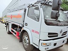 8吨油罐车 全国包送  可按揭
