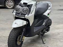 实体出售二手摩托车,五羊本田，雅马哈，铃木，豪爵，