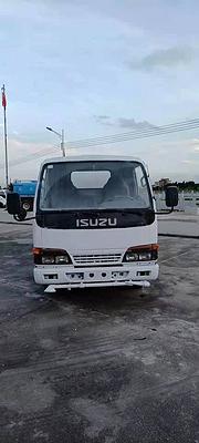五十铃6方洒水车