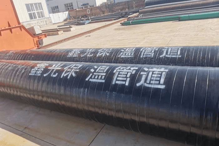 聚氨酯喷涂缠绕保温2