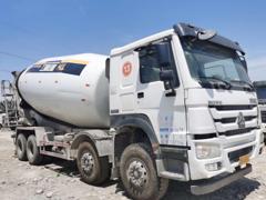 转让豪沃二手搅拌车 大20方 380马力 前四后八