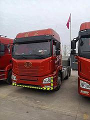 19年二手解放牵引车 430马力 双驱轻体锡柴动力
