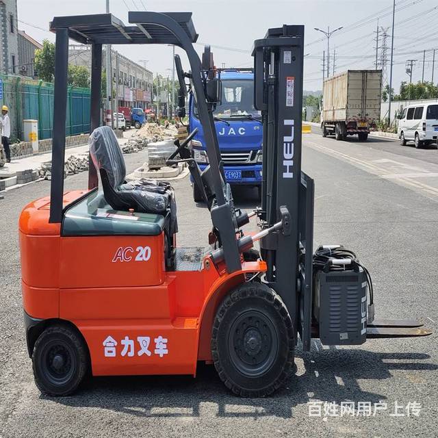 二手杭叉车2.5吨升高4米自动挡纯电动叉车全国包邮的图片