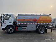 资阳东风福瑞卡加油车8吨拉油车在哪里买