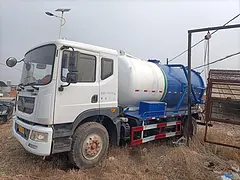 东风多利卡 多利卡D9 油罐车 国5