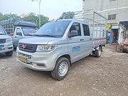 个体户，五菱新卡双排坐仓栅车1.5排量 国5