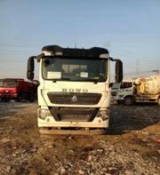 19年豪沃T5G搅拌车，轻量化大14方，国五排放