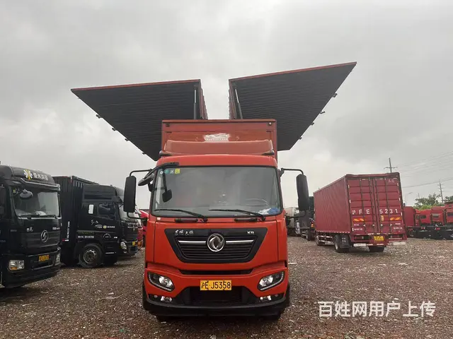 低价出售20年7月东风天锦KR 8.3米电动双飞翼的图片