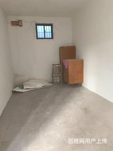 出租两间单间平房的图片