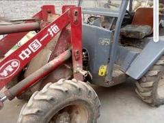 东方红小铲车