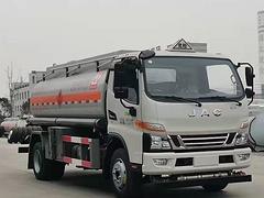 江淮10吨油车大量现车包送车