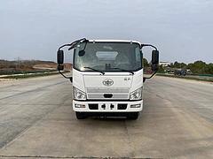 国六解放5吨8吨油罐车，厂家直销质量保证，售后无忧