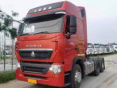 重汽豪沃牵引车 国五440马力 汽贸公司扣回车辆