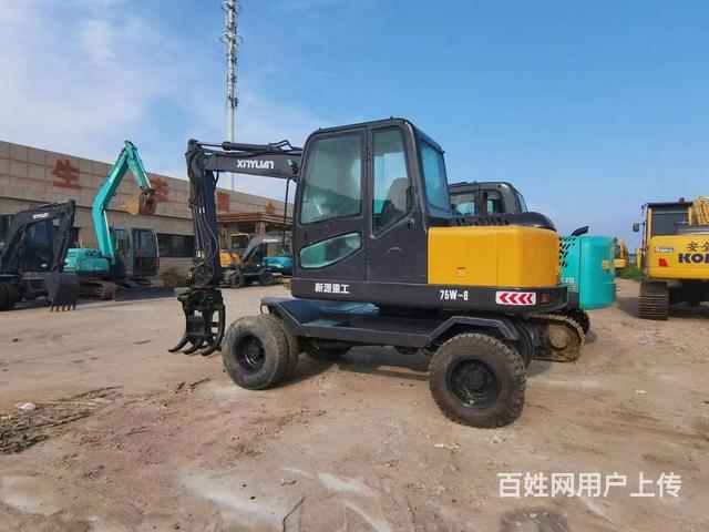 出售二手挖掘机新源75轮挖抓木机手续全质保两年包送的图片