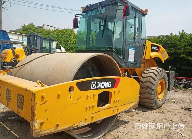 吕梁转让旧22吨压路机 二手8吨双钢轮压路机的图片