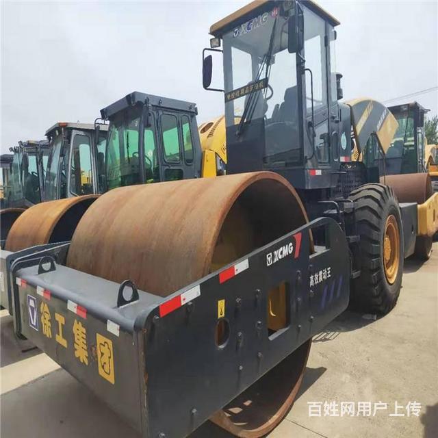 鹤岗二手压路机市场 处理二手闲置徐工26吨压路机的图片