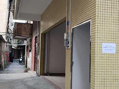 同福超市后面 车位、仓库出租