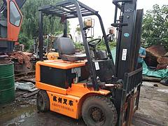 手动液压升高叉车，二手叉车2吨价格多少钱