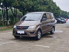 五菱 宏光 2016款 宏光S 1.5 手动 舒适型7-8座