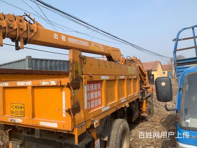 急售能吊。能挖。自卸。四驱。多功能车的图片
