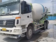出信搅拌车