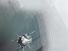 成都汽车挡风玻璃修复专家 全城可预约上门