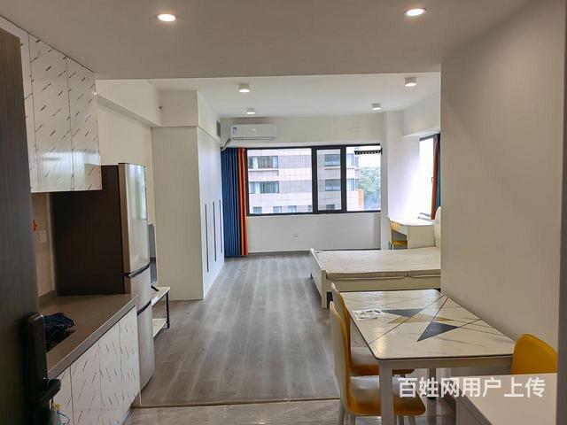 精装公寓，拎包即住或办公的图片