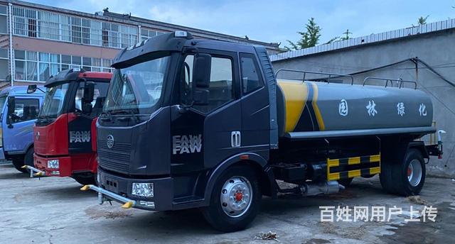 洒水车，加油车专卖的图片