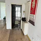 附近有学校和幼儿园离人民广场也就10分钟