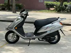 年底低价出售二手摩托车、踏板车、太子车、街车等等