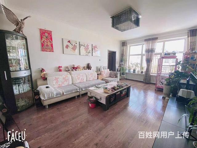 华庭嘉苑 精装修 6楼 97平 37万 可贷款的图片