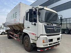 国5康明斯 东风前4后8 单桥26方大罐体饲料车