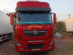 个人出售20年12月东风天龙，9.6米冷藏车