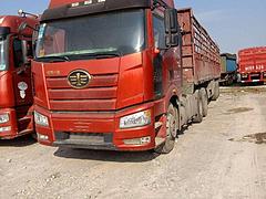 17年10月 解放J6P 半挂牵引车 460马力
