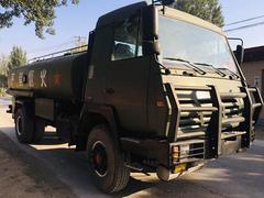 斯太尔油罐车