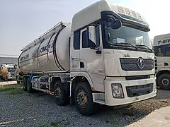 40方二手散装水泥罐车 前四后八 德龙散装水泥罐车
