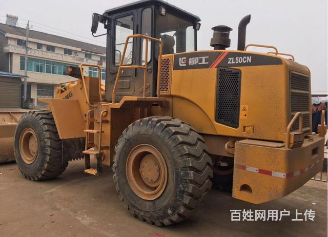 压路机、推土机、50铲车装载机、挖掘机、平地机的图片