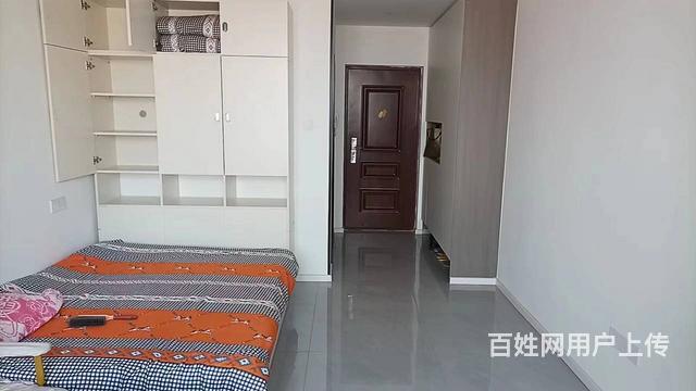 兴峪苑小区 普通住宅1厅 精装修的图片
