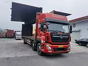 20年11月二手东风天龙9.6米厢式货车292马力