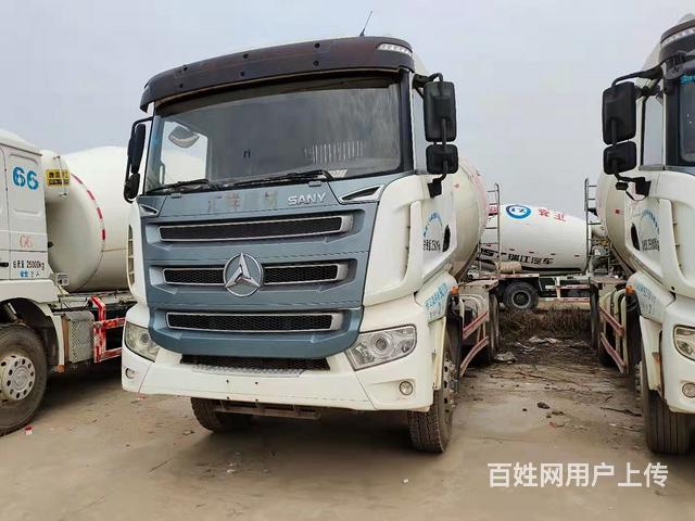 17年三一大十二方搅拌罐车 原车原版原漆的图片