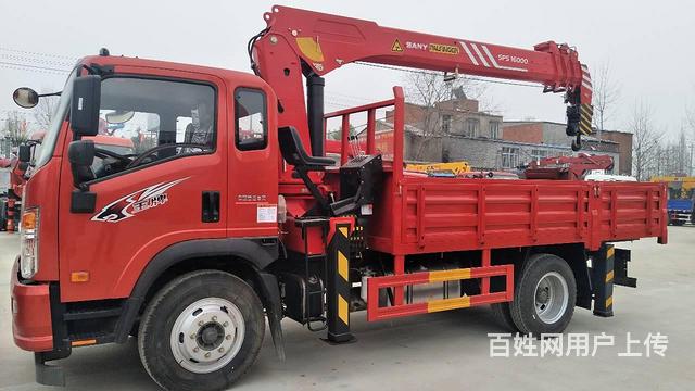 2-8吨重汽王牌随车吊 全国热销价格实惠的图片