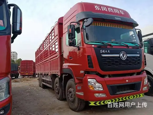 新款东风天龙前四后八高栏450马力的图片