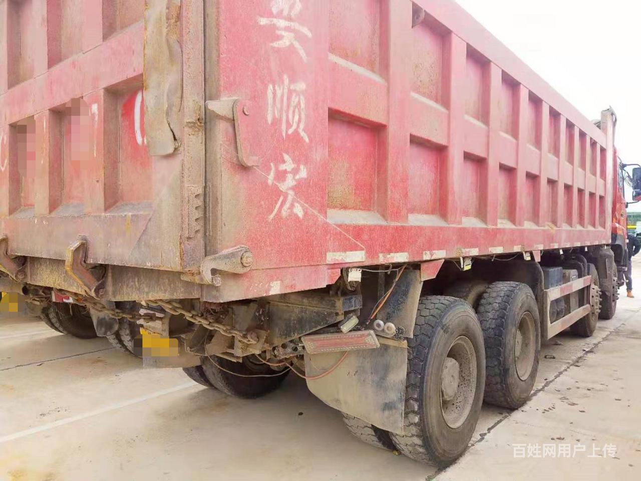 18年6月东风天龙kc自卸车 前四后八7米8箱急售