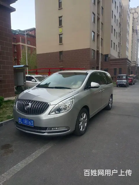 别克GL8 2014款 GL8 豪华商务车 3.0 手自一体的图片