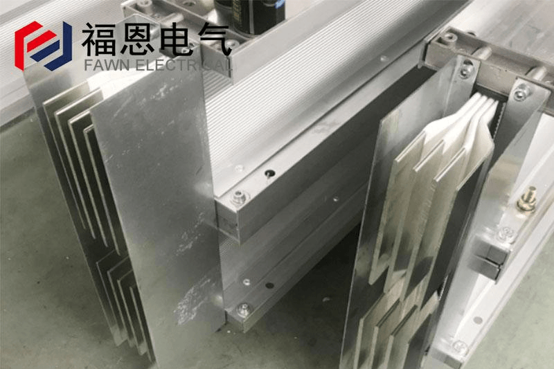 3200A双层母线槽