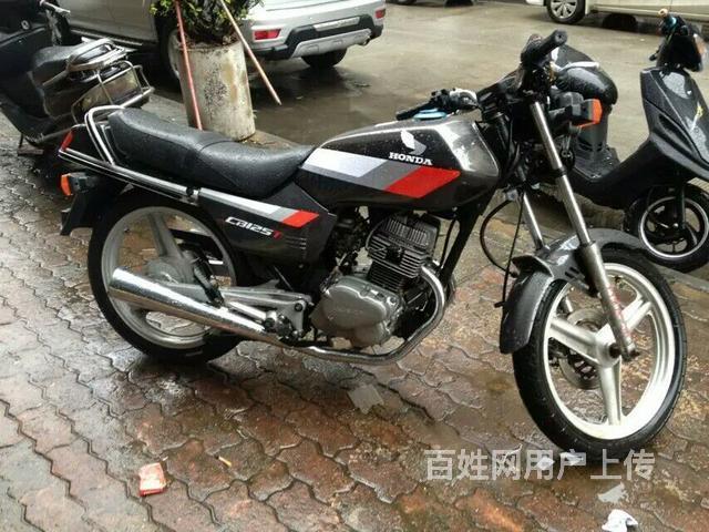 纯原装双缸本田王 cbt125进口摩托车 实体店特